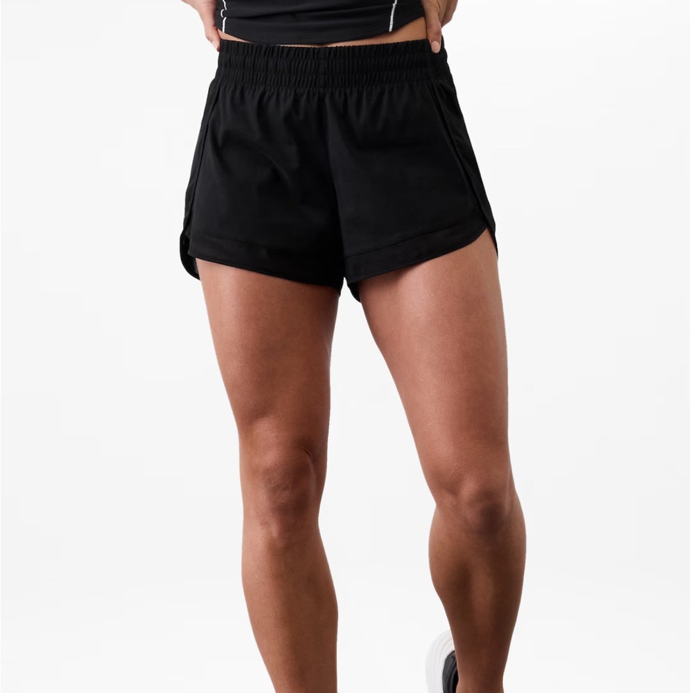 Mesh Racer Run Mid Rise 4 Short (XS) - Picture 3 of 7